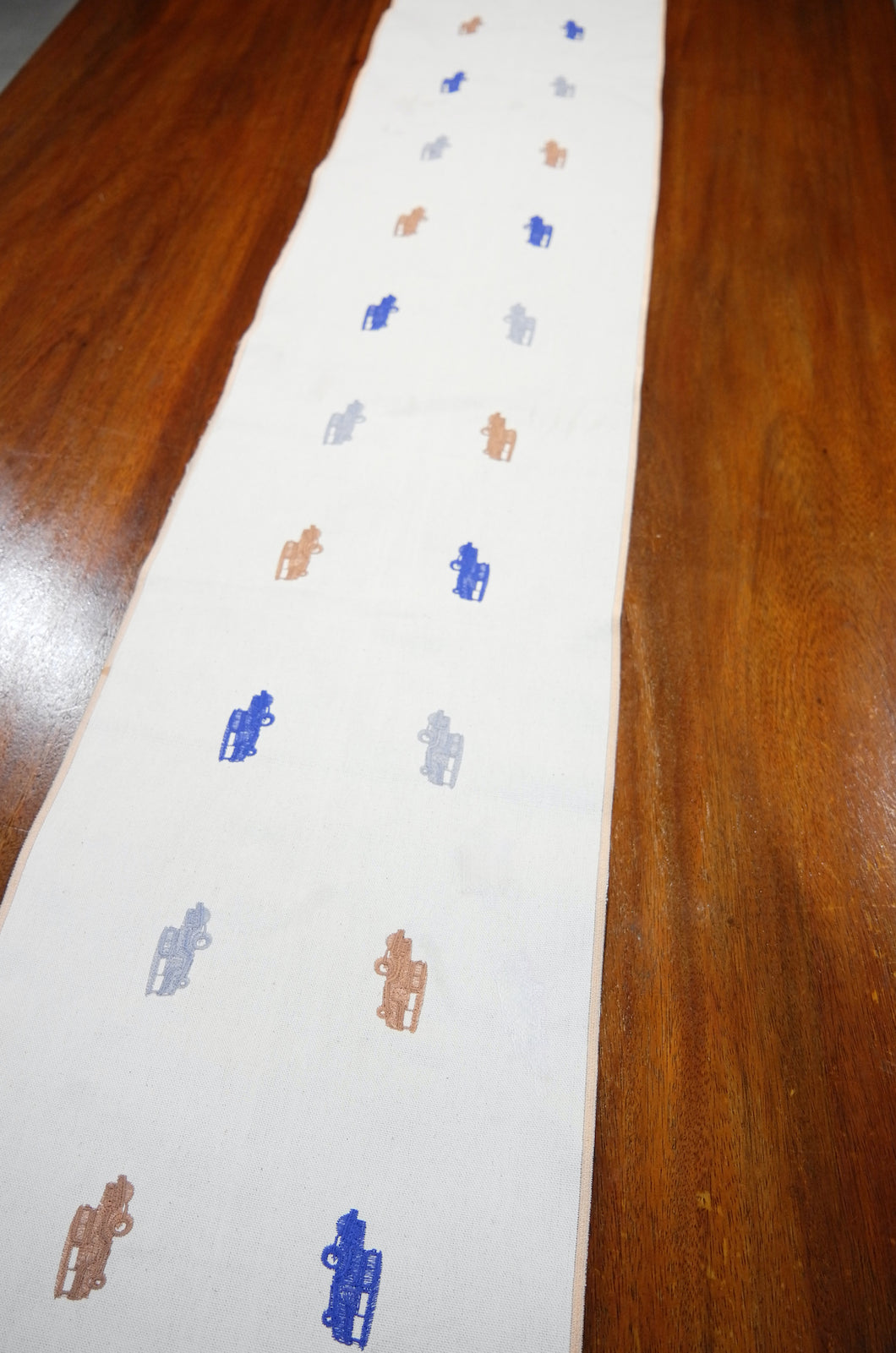 Jeepney on Natural Canvas Table Runner 6-8 Seater