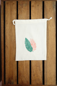 Assorted Leaves on Light Canvas Medium Drawstring Pouch