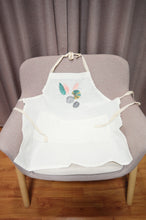 Assorted Leaves on Light Canvas Apron