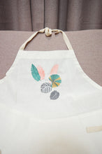 Assorted Leaves on Light Canvas Apron