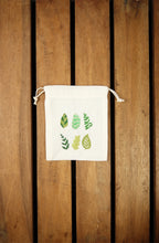 Leaves on Light Canvas Mini Drawstring Pouch