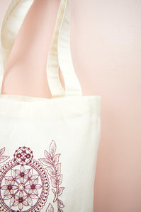 Dreamcatcher on Natural Canvas Medium Tote