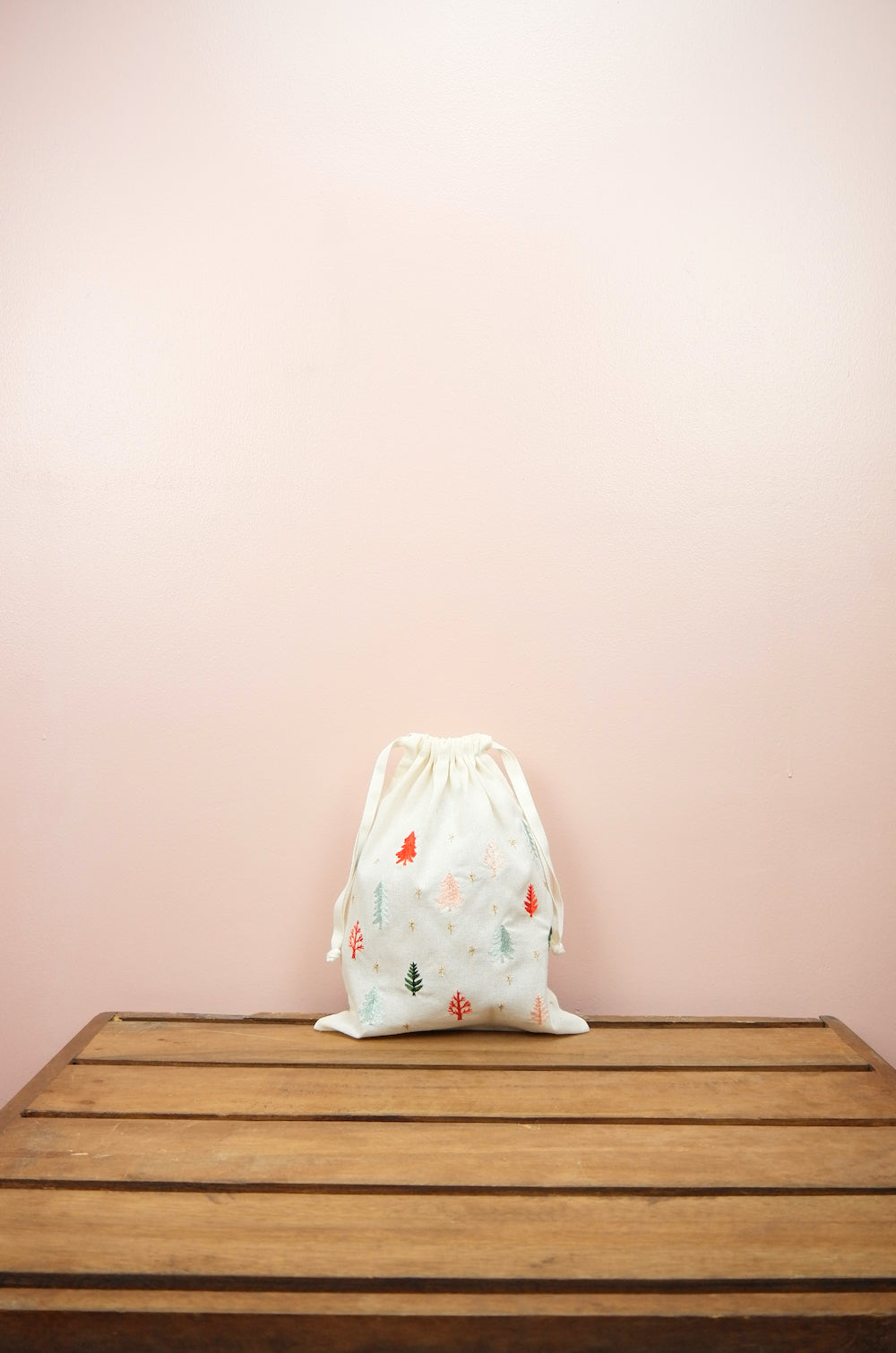 Mini Trees on Light Canvas Medium Drawstring Pouch