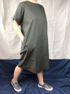 Cotton Shift Dress with Front Pockets in Pine