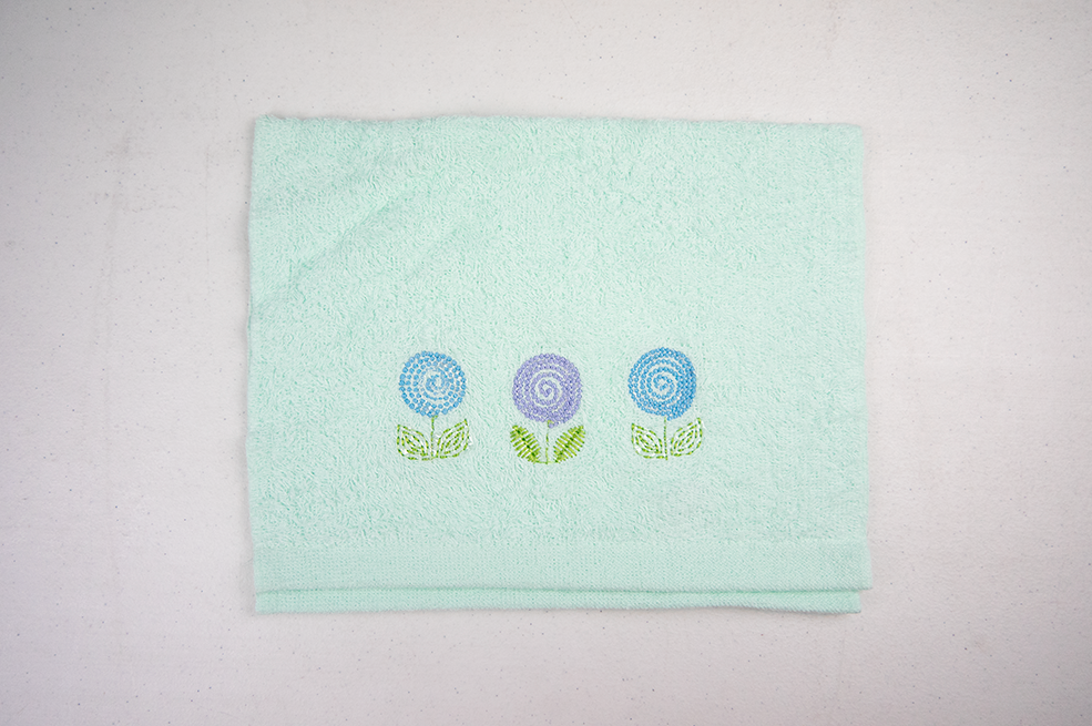 Dotted Flower on Mint Cotton Finger Towel