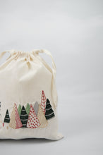 Christmas Forest on Light Canvas Medium Drawstring Pouch